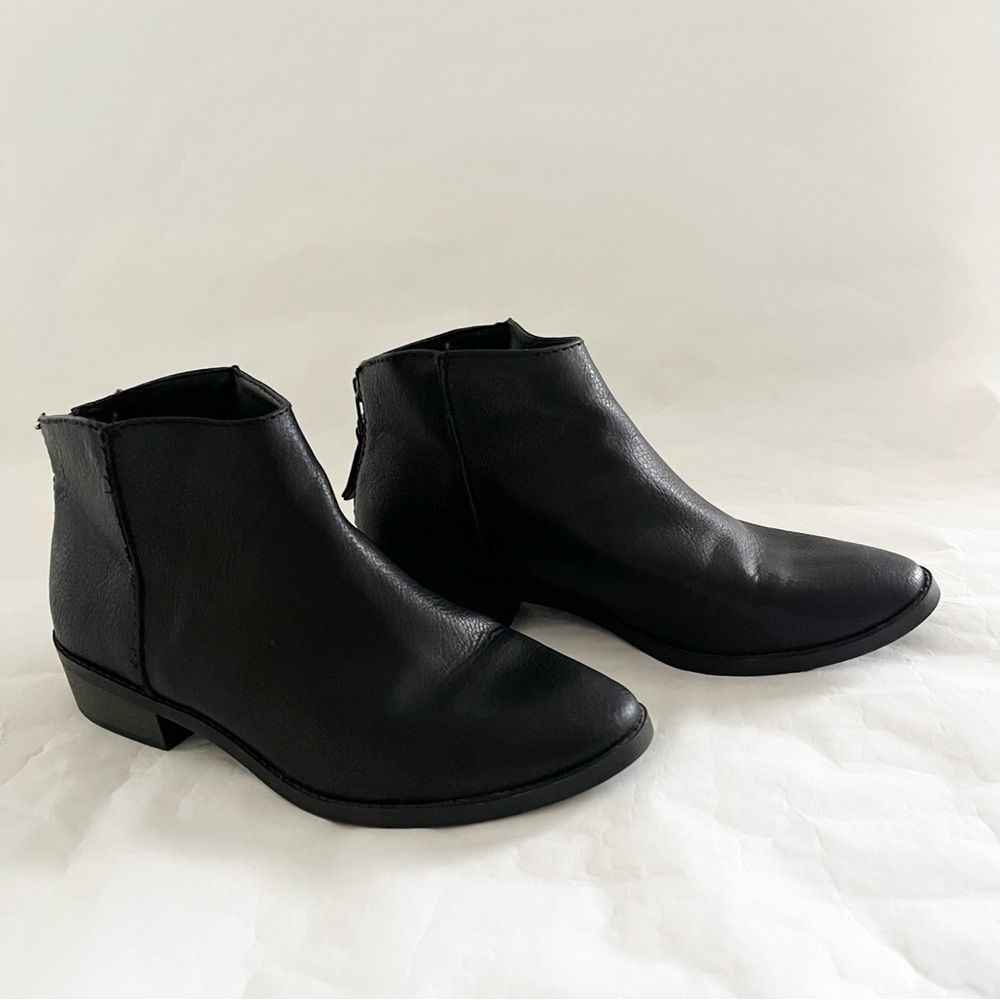 Black Ankle Boot/Booties